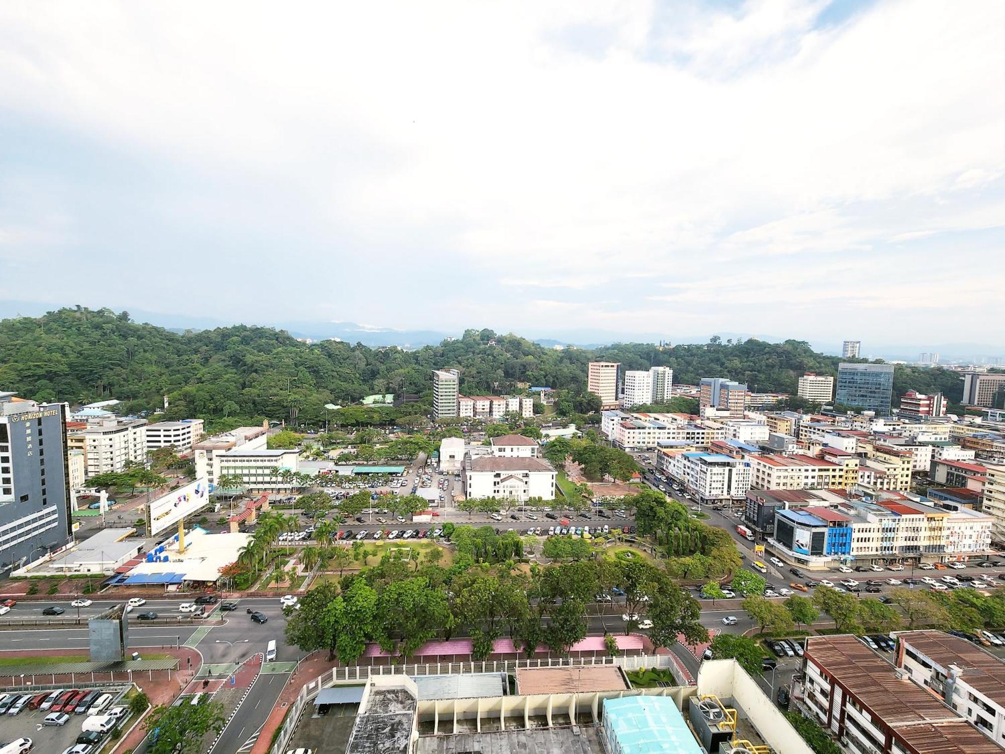 The Shore Kota Kinabalu City Centre By Lw Suites Quarto foto
